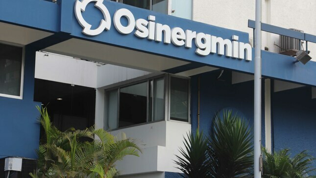 Digitalización de Expedientes de Hidrocarburos: Cumplimiento Regulatorio ante PERUPETRO y OSINERGMIN